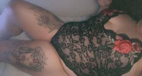 View hellfirexholywaterxo OnlyFans videos and photos for free 

 picture 2