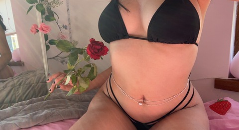 @hello.kitty666 leaked Onlyfans videos for free 

 picture 2