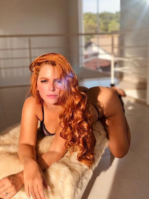 Download helomendoncaa OnlyFans videos and photos for free 

 picture 2