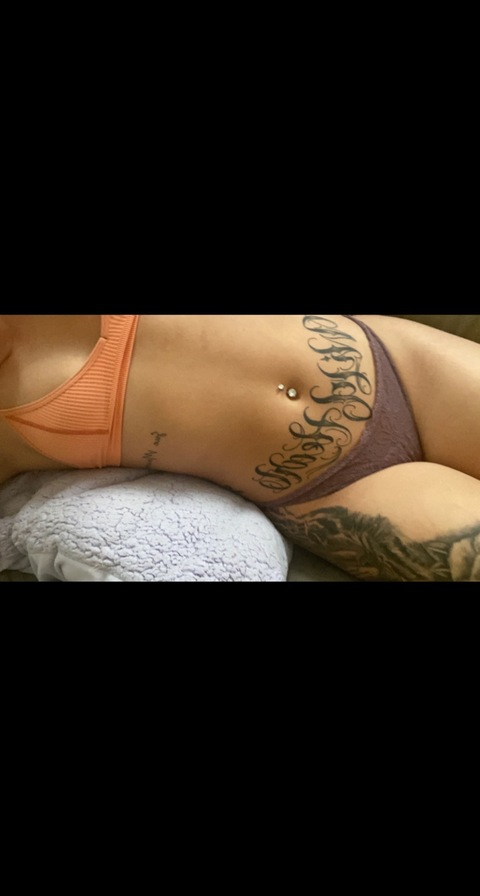 View heloveshayleaa OnlyFans videos and photos for free 

 picture 2