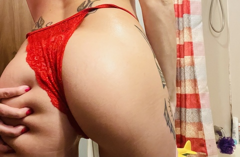 Download heybabyannalove OnlyFans content free 

 picture 2
