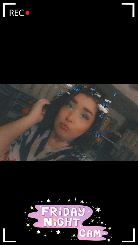 heyitsbrii_99 OnlyFans Leaked (4 Photos and 0 Videos) 

 picture 2