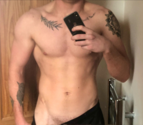hfalfie OnlyFans Leaked (18 Photos and 58 Videos) 

 picture 2