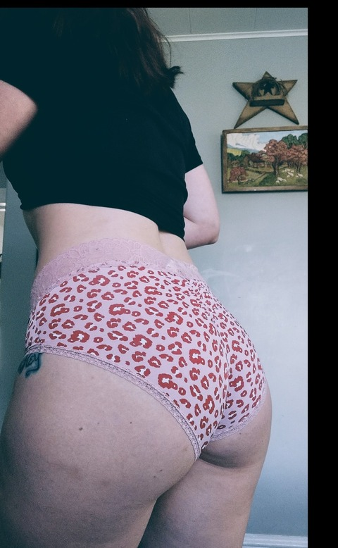 View Hillbillygal (hillbillygal91) OnlyFans 1 Photos and 0 Videos for free 

 picture 2