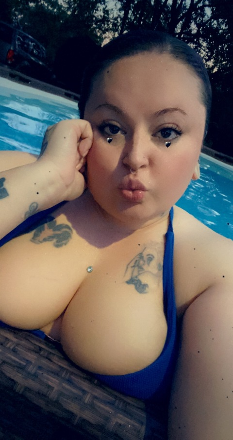 Download hlauren0 OnlyFans content free 

 picture 2