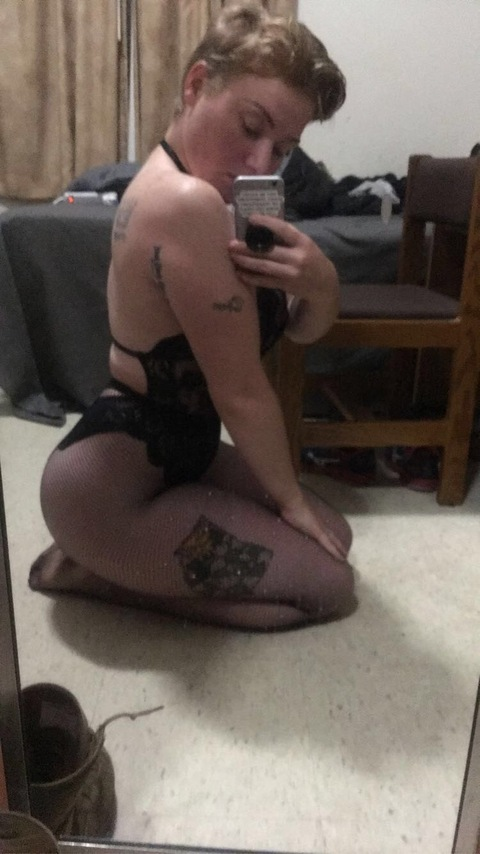 hlc7496 (Hannah) free OnlyFans Leaked Videos and Pictures 

 picture 2