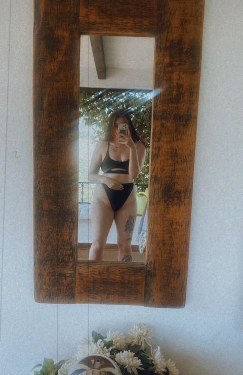 View hoecloe OnlyFans content for free 

 picture 2