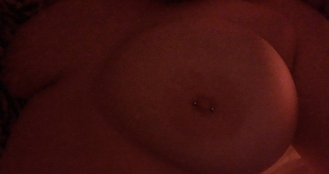 holierose OnlyFans Leaked Photos and Videos 

 picture 2
