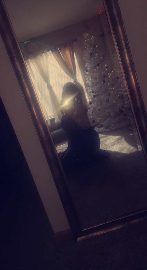 @holly_rose22 leaked Onlyfans videos and photos for free 

 picture 2