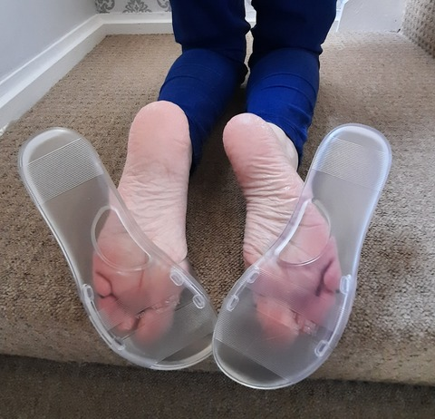 View toes at home (homefortoes) OnlyFans 101 Photos and 4 Videos leaks 

 picture 2