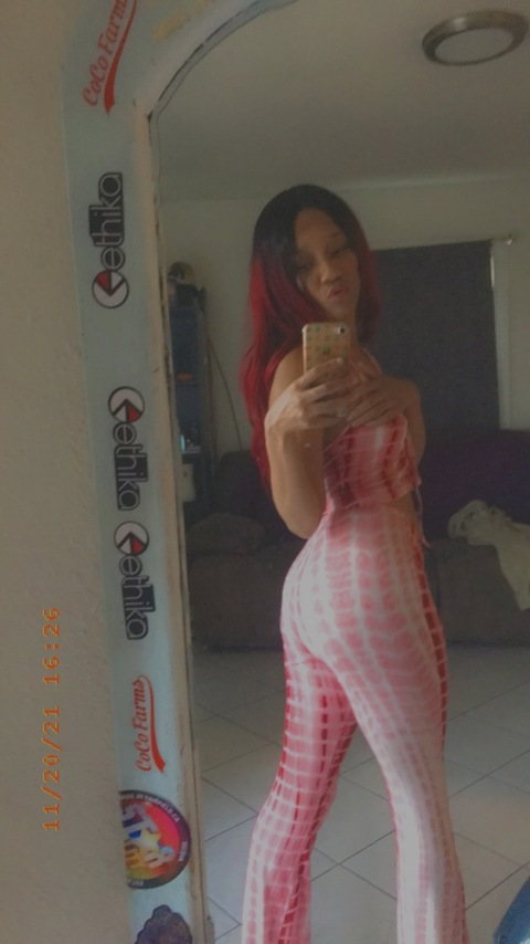honeybee_304 OnlyFans Leak (151 Photos and 117 Videos) 

 picture 2