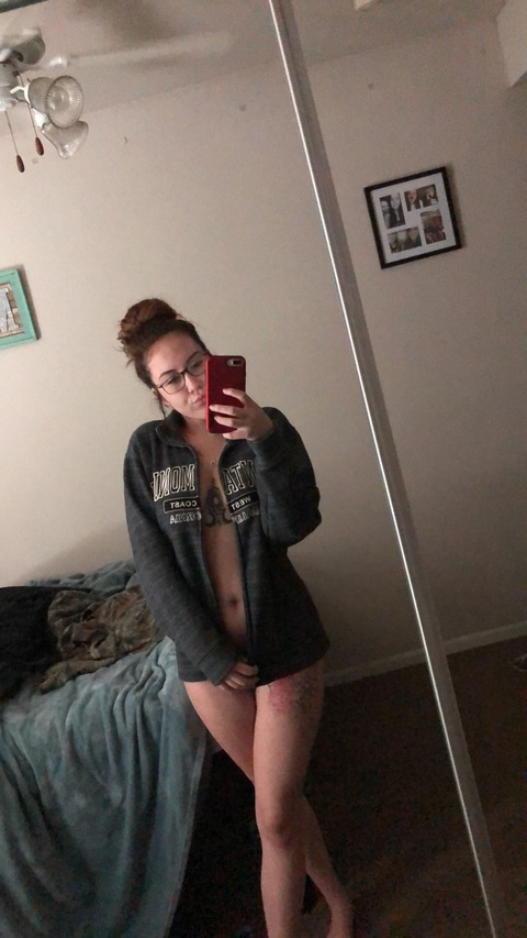 @honeybeee_420 leaked Onlyfans content free 

 picture 2