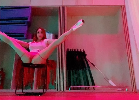 honeyminmin OnlyFans Leaked Photos and Videos 

 picture 2