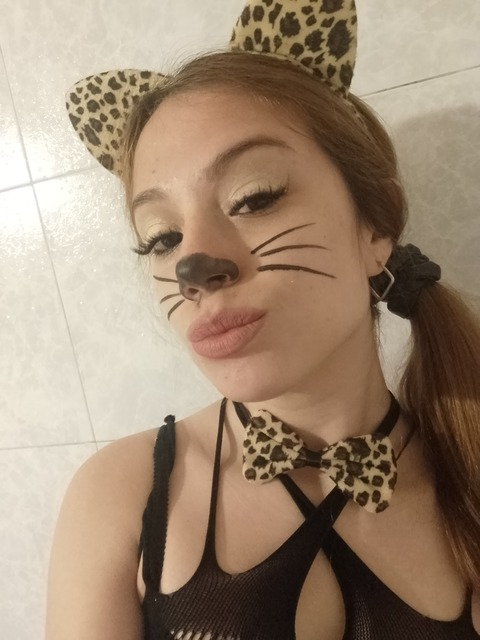 honeytamy (Tamy) OnlyFans Leaked Content 

 picture 2