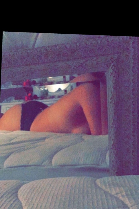 View HoneyPott (honeyydewwwyy) OnlyFans 26 Photos and 29 Videos for free 

 picture 2