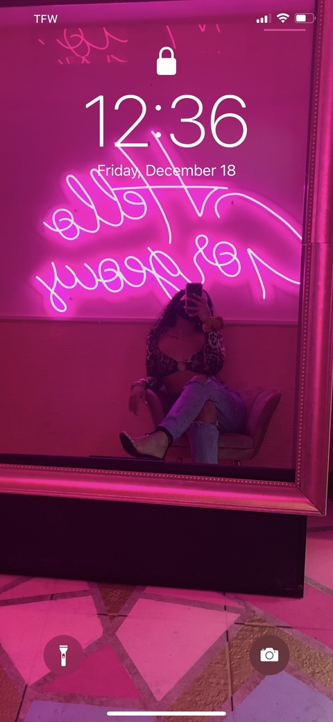 Free access to honeyyroyyal Leaks OnlyFans 

 picture 2