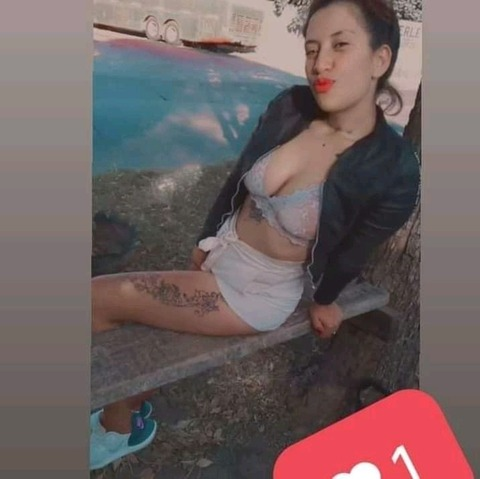 View hotloreley OnlyFans content for free 

 picture 2