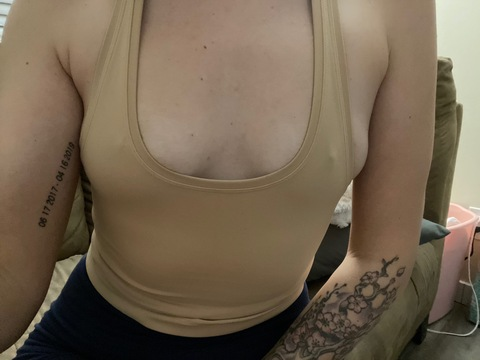hotmumshy (Shianne) free OnlyFans Leaked Pictures and Videos 

 picture 2