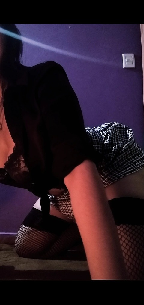 Free access to hotsweetgirlxl (RICH LATINA 😏) Leaks OnlyFans 

 picture 2