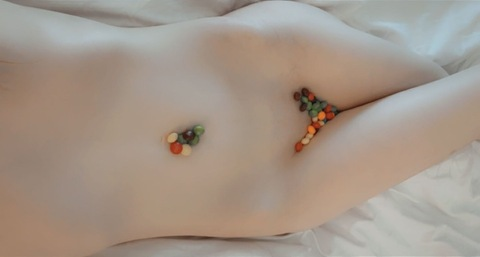 hourglassmommy27 (hourglassmommy27) free OnlyFans Leaks 

 picture 2