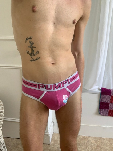 hugocameron OnlyFans Leaks 

 picture 2