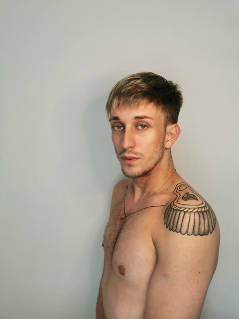 hungblondeboy OnlyFans Leaks (34 Photos and 4 Videos) 

 picture 2