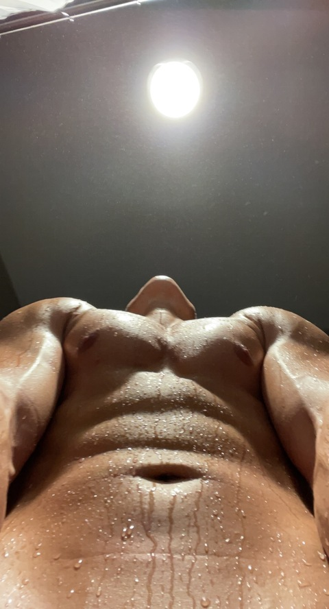 View HungDagger (hungdaggerr) OnlyFans 96 Photos and 270 Videos leaks 

 picture 2