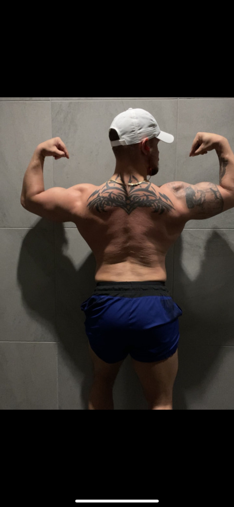 View hunglikejason OnlyFans videos and photos for free 

 picture 2
