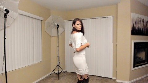 Onlyfans free content hungncurvy 

 picture 2