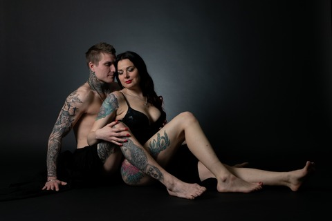 View husbandandwife2022free (Husbandandwife🇫🇮) OnlyFans 125 Photos and 29 Videos for free 

 picture 2