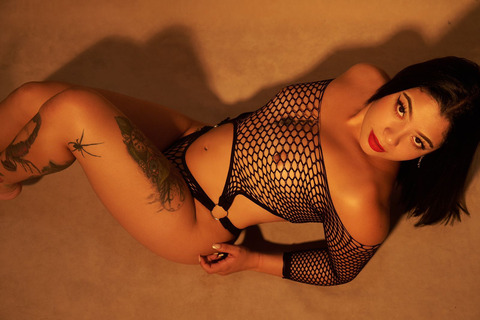 iahrisanchez OnlyFans Leak 

 picture 2