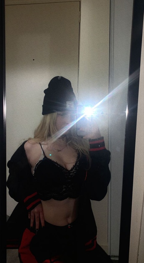 View Joliane Desrosiers (iamr0s3bl00d) OnlyFans 0 Photos and 0 Videos leaked 

 picture 2