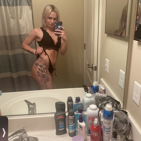 View iamskyeeofficial (Skyee) OnlyFans 65 Photos and 4 Videos leaked 

 picture 2