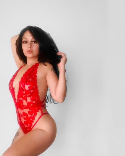 Get Free access to iamskythegoddess (Sky Is A Goddess) Leaked OnlyFans 

 picture 2
