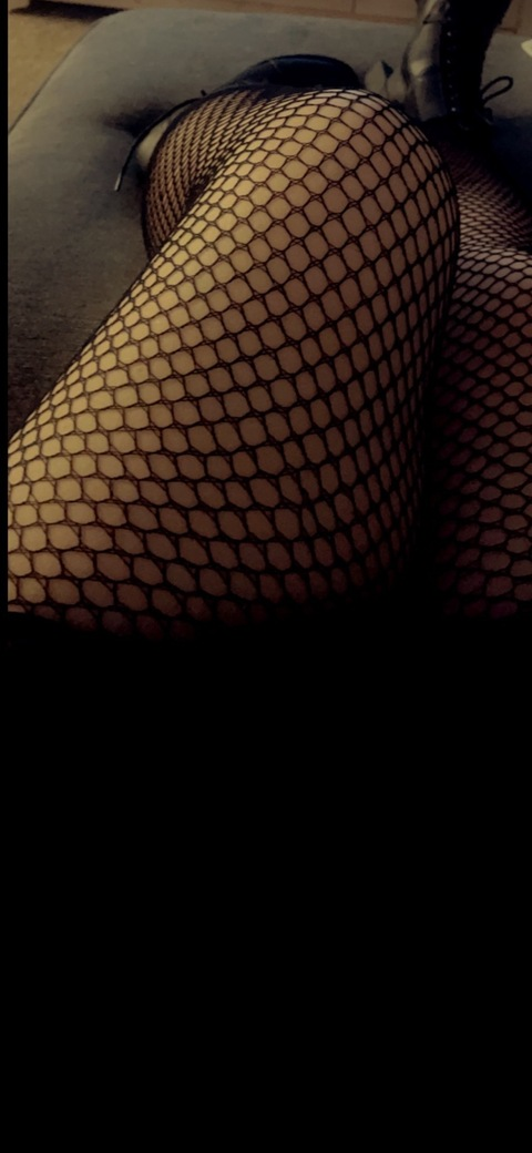 Download iamsweetaspeaches OnlyFans content free 

 picture 2