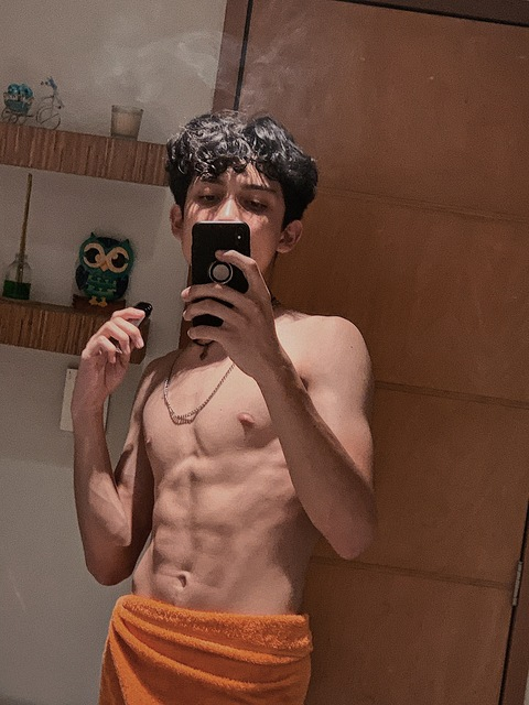 ian.orozco (Ian Orozco) free OnlyFans Leaked Pictures and Videos 

 picture 2