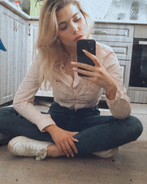 iaprincess OnlyFans Leaked (0 Photos and 0 Videos) 

 picture 2