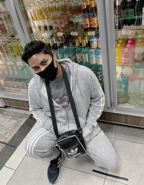 Onlyfans leak icaro 

 picture 2