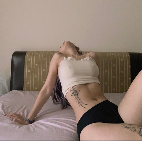 Download iceicegiiirl OnlyFans content for free 

 picture 2