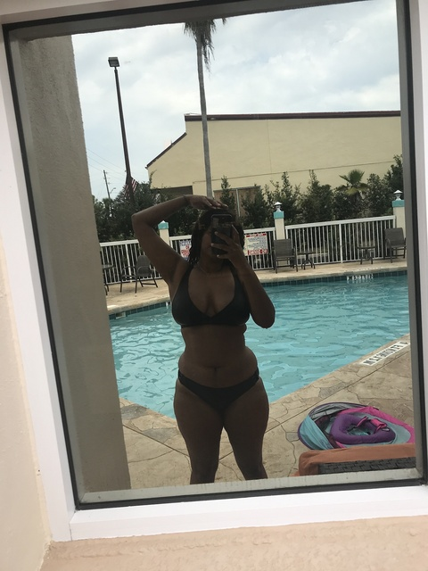 ieshaaaa OnlyFans Leak 

 picture 2