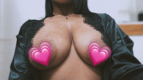 View 冬季常春藤 🫶🏽💕 (iiam.ivyy) OnlyFans 75 Photos and 79 Videos gallery 

 picture 2