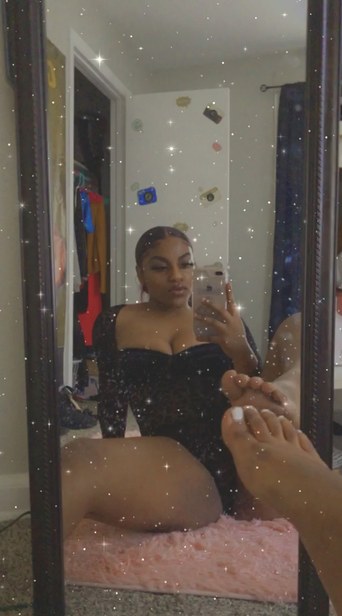 iiamavalon (Luh Avy Babyyy ✨🌸) free OnlyFans Leaked Pictures and Videos 

 picture 2