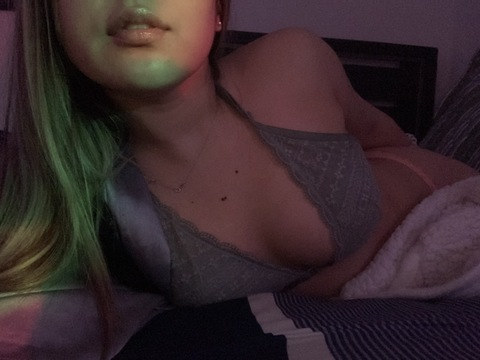 il0vemami OnlyFans Leak (256 Photos and 48 Videos) 

 picture 2