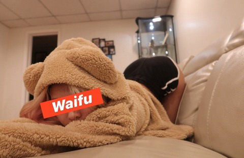 View uwu waifu (illbeurwaifu) OnlyFans 16 Photos and 0 Videos leaked 

 picture 2