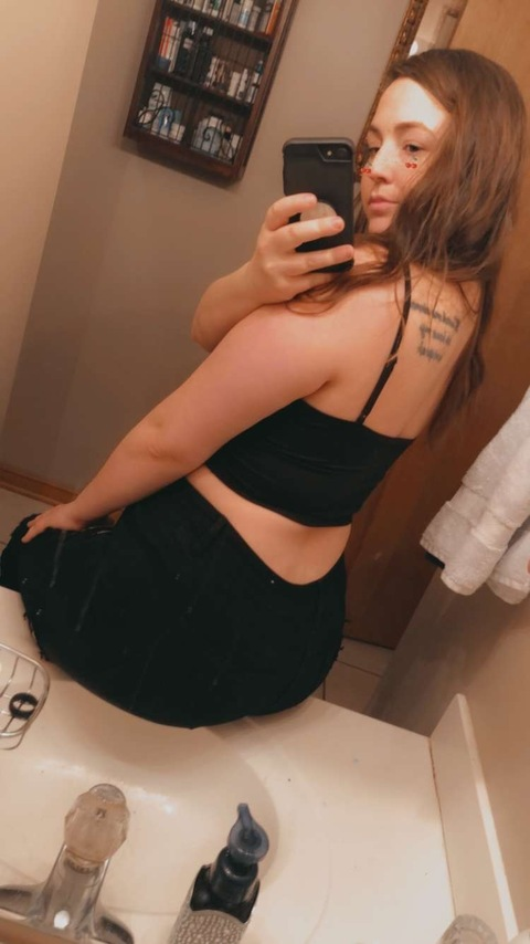 Onlyfans free content illonataylor 

 picture 2