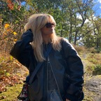 ilovehotmoms2 (Maj) OnlyFans Leaks 

 picture 1
