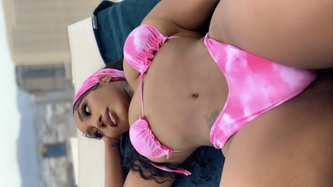 ilovekey OnlyFans Leaked 

 picture 2