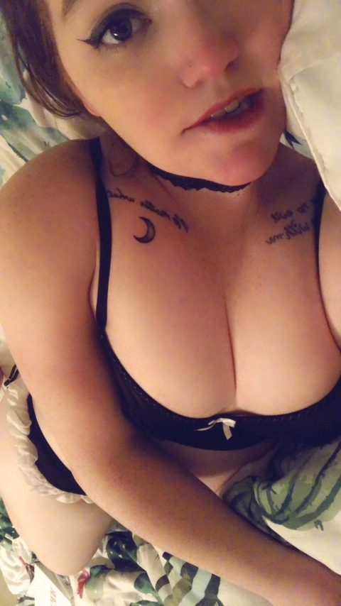 imthatgirl1995 (That Girl) OnlyFans content 

 picture 2