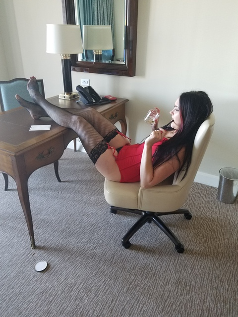 inclinedstacy OnlyFans Leak 

 picture 2