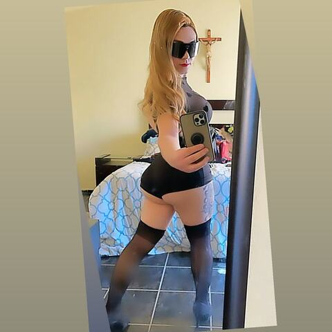 ingriddenisse (Ingrid Denisse Guardiola Rodriguez) OnlyFans content 

 picture 2